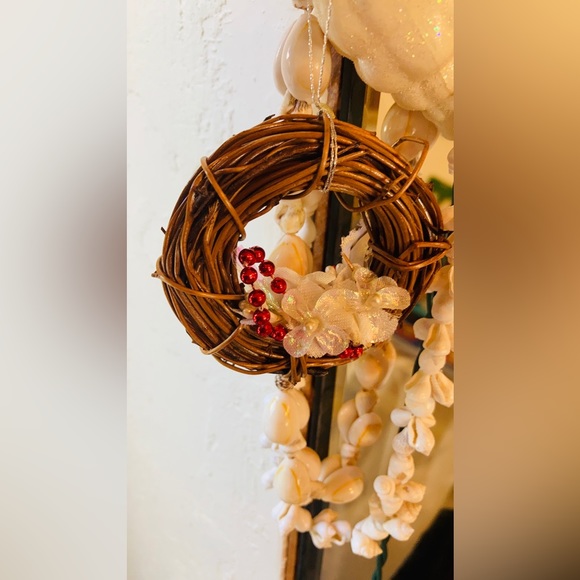 [Vintage] 🌲Mini Wreathes & A basket of Apples Holiday Ornament ✨🎄 - Picture 3 of 10